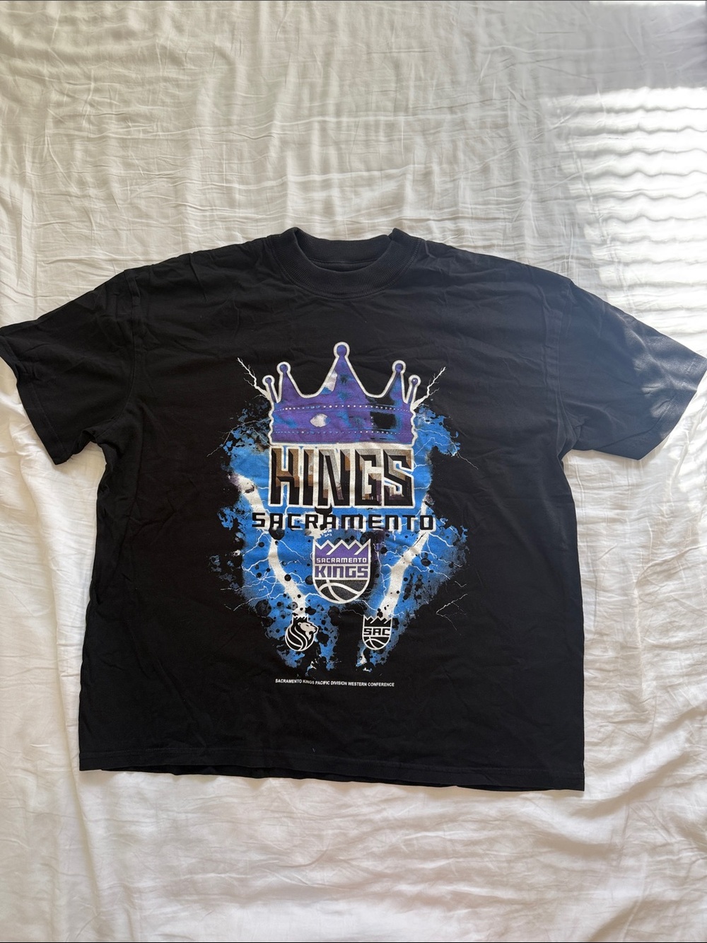 Sacramento Kings Short Sleeve Black Graphic Tee